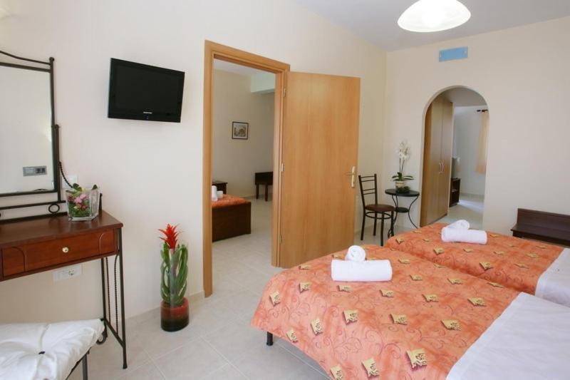 Virginia Hotel Tinos Екстер'єр фото