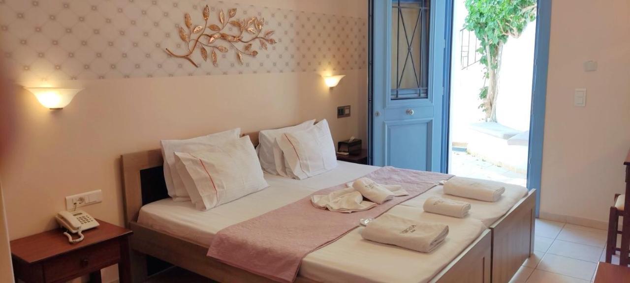 Virginia Hotel Tinos Екстер'єр фото